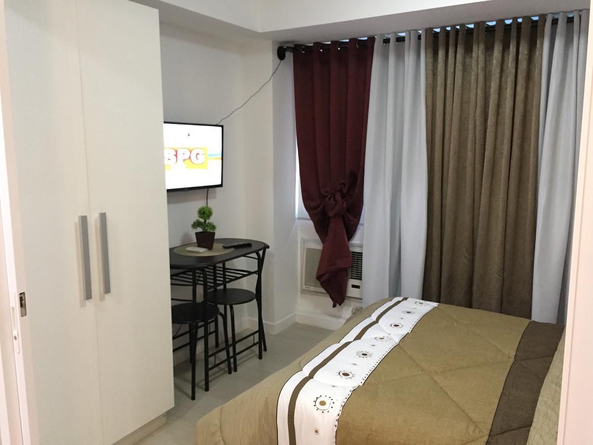 Azure Urban Resort Res. Paranaque City Dış mekan fotoğraf
