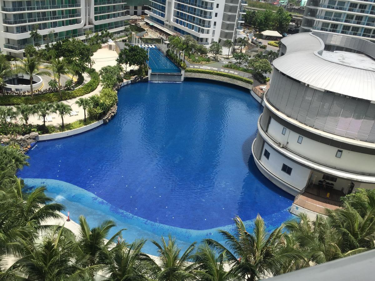 Azure Urban Resort Res. Paranaque City Dış mekan fotoğraf