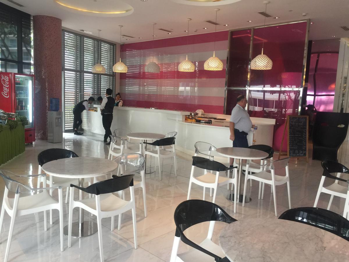 Azure Urban Resort Res. Paranaque City Dış mekan fotoğraf