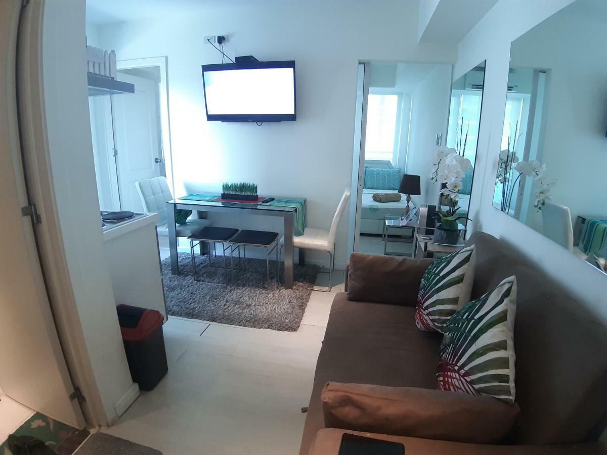 Azure Urban Resort Res. Paranaque City Dış mekan fotoğraf